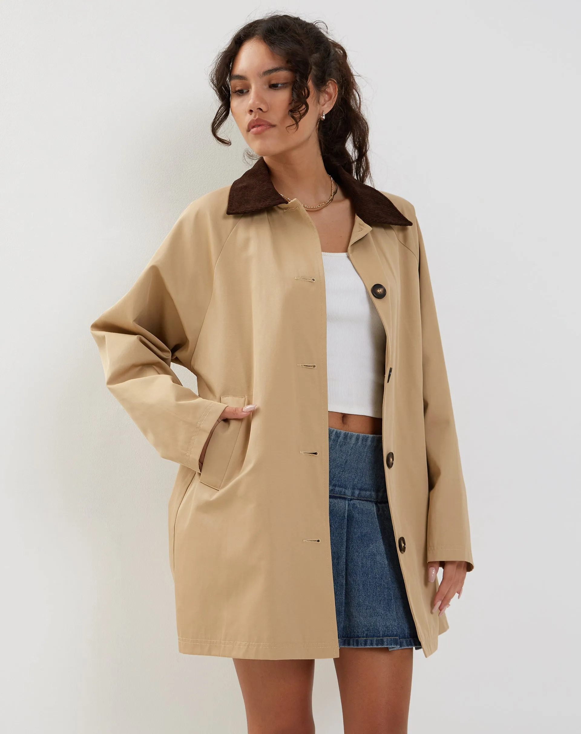 Izora Short Trench Coat in Tan