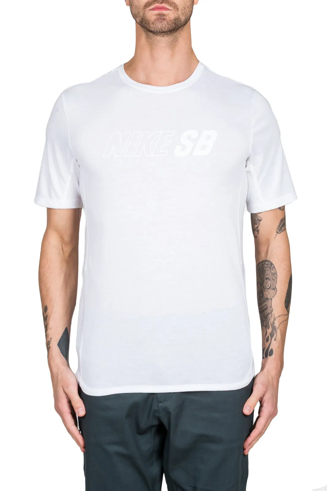 Sb Skyline Dri-Fit Cool Gfx Ss