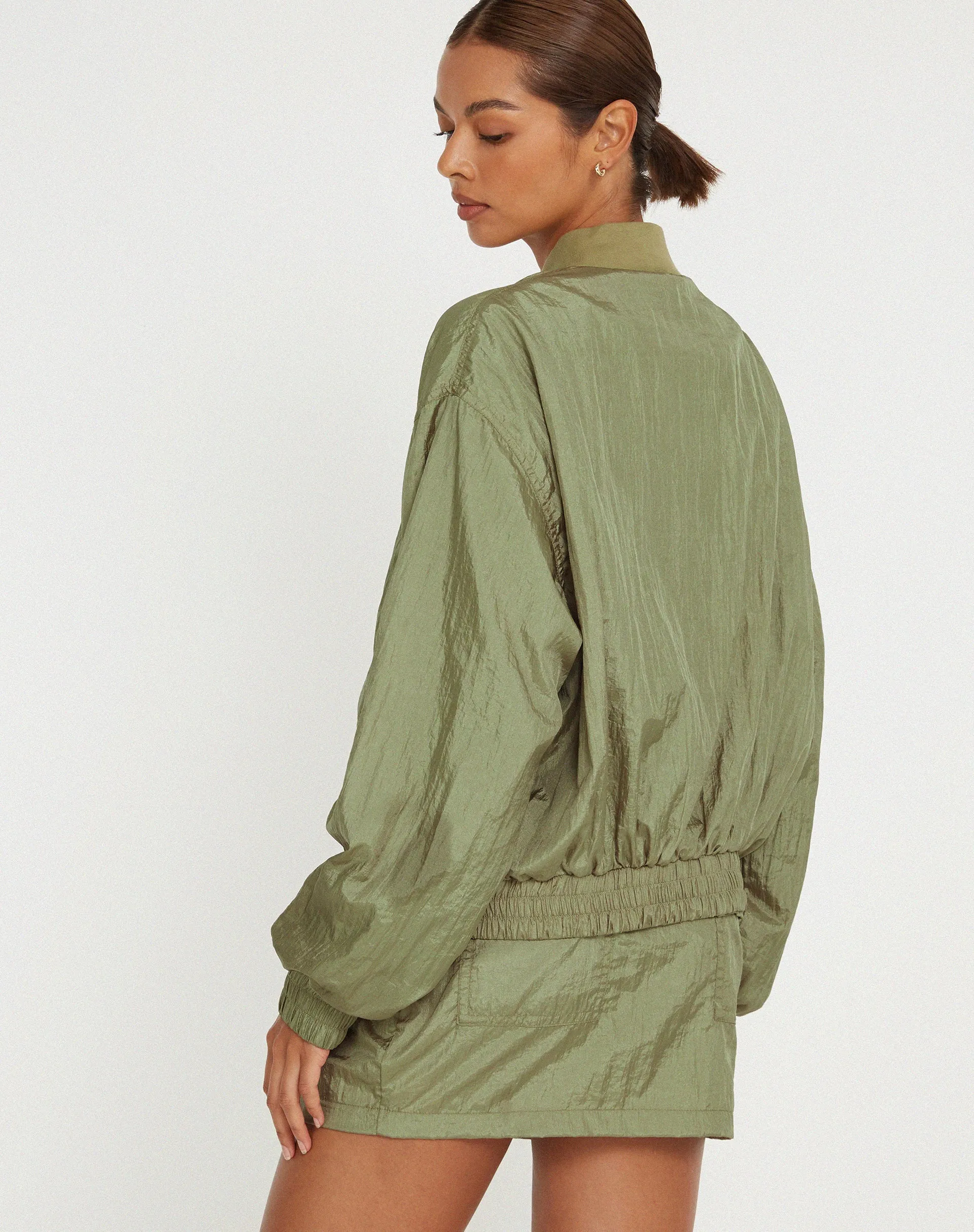 Yuu Shell Jacket in Silver Green